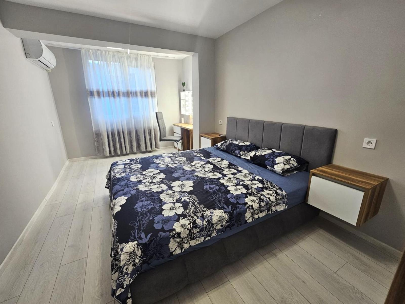 Apartment Bohemi With Free Parking Burgas City Exterior foto